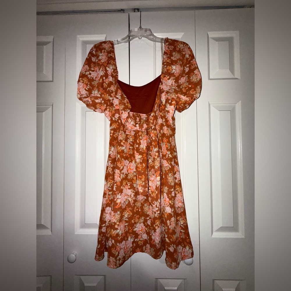 Altar’d‎ State Gorgeous Floral Dress - Picture 10 of 10